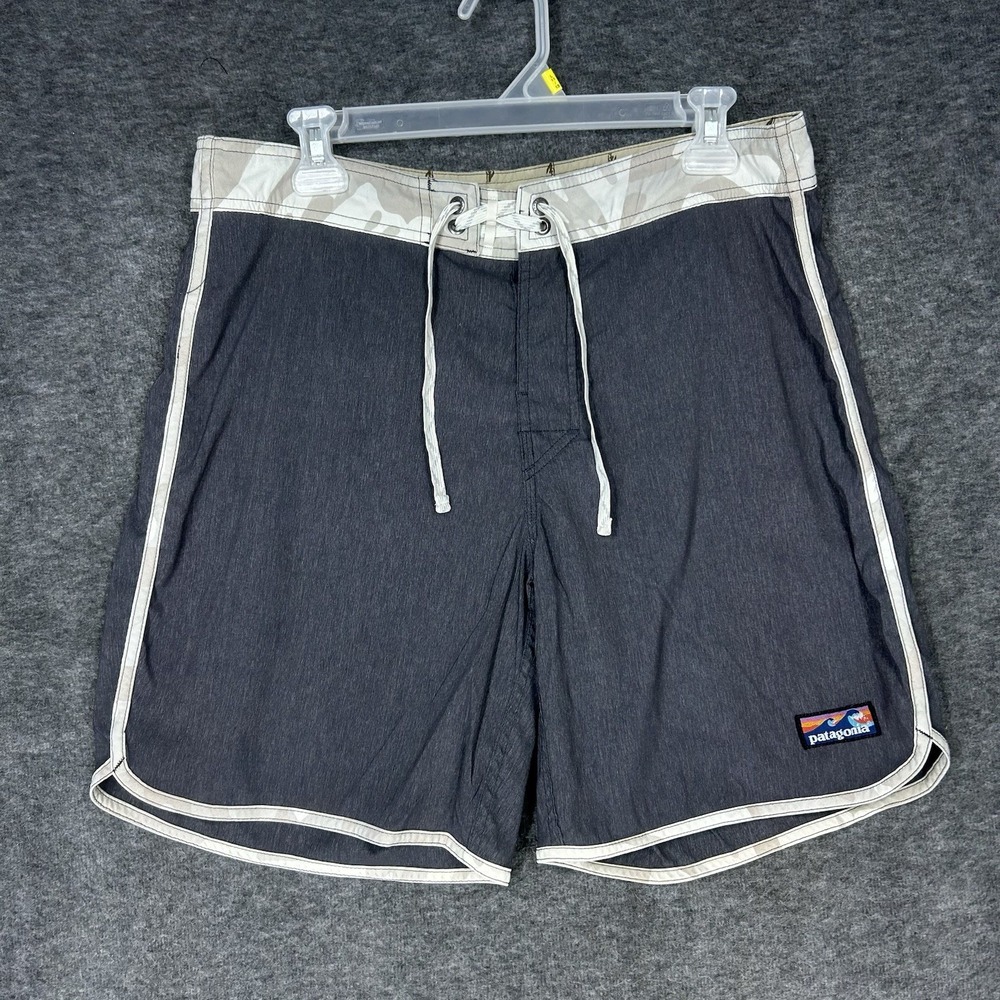 Patagonia shorts Mens 32 Dark Gray Scallop Hem Stretch Wavefarer Boardshorts